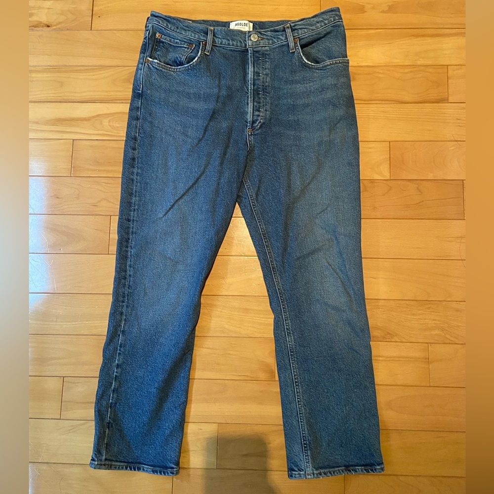 Agolde Riley straight leg high rise jeans. Size 31.